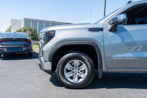 2024 GMC Sierra 1500 SLE