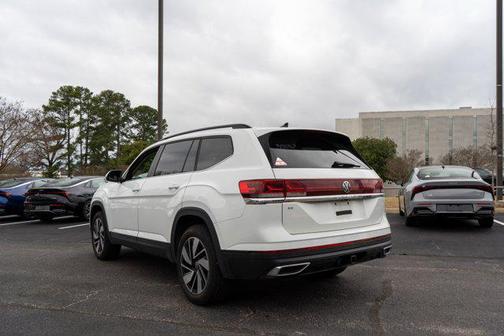 2024 Volkswagen Atlas 2.0T SE w/Technology