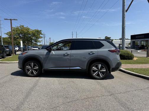 2022 Nissan Rogue Platinum