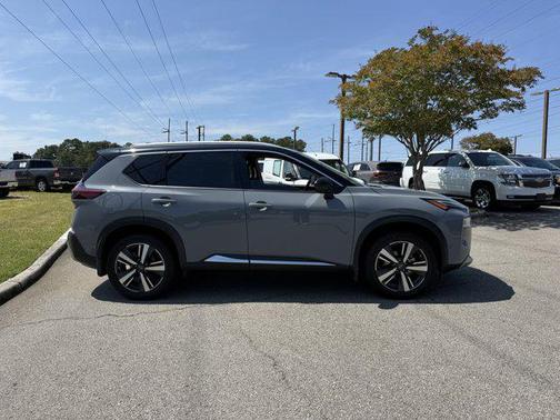 2022 Nissan Rogue Platinum