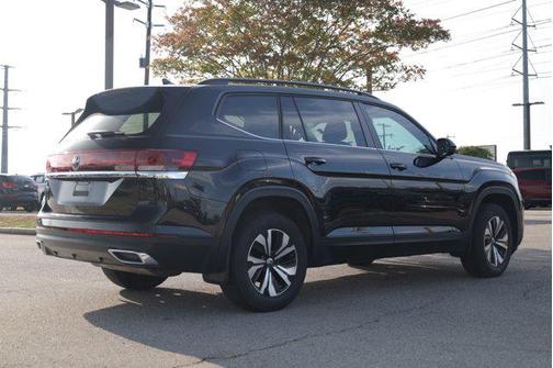 -SELECT- 2025 Volkswagen Atlas 2.0T SE