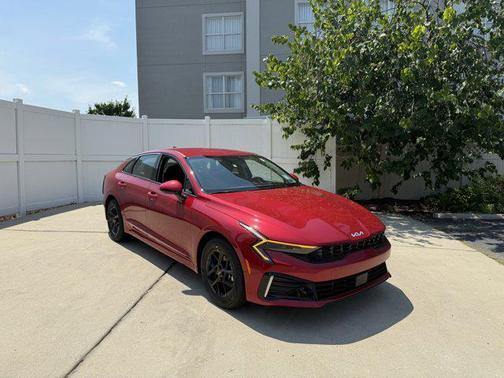 2025 Kia K5 LXS