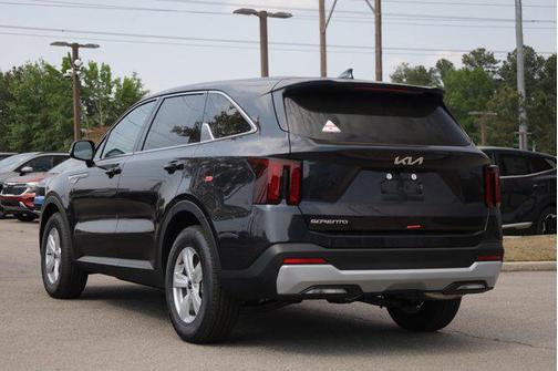 Ebony Black 2026 Kia Sorento LX