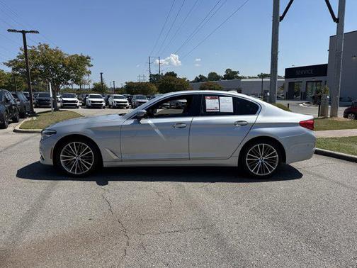 2017 BMW 540 540i