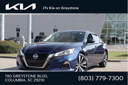 2022 Nissan Altima SR VC-Turbo FWD