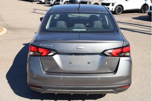 2023 Nissan Versa 1.6 S