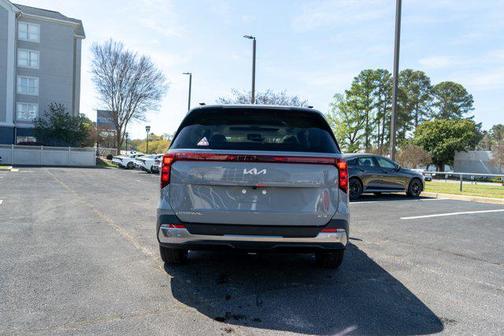 Ceramic Silver 2026 Kia Carnival Hybrid SX
