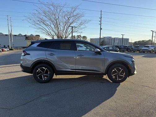 2025 Kia Sportage Hybrid LX