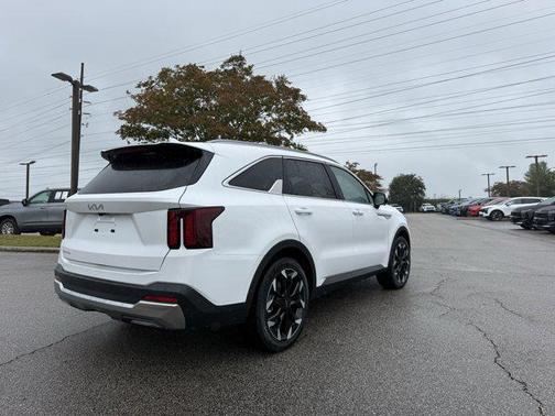2026 Kia Sorento SX