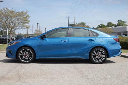 Sporty Blue 2022 Kia Forte GT