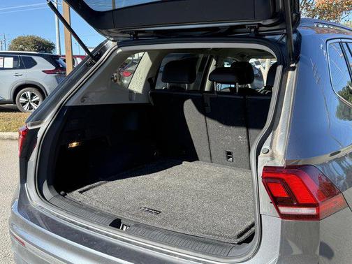 2021 Volkswagen Tiguan 2.0T SEL