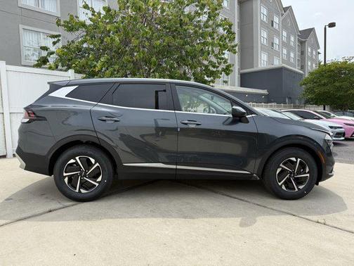 2025 Kia Sportage Hybrid LX