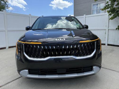 2025 Kia Carnival Hybrid EX