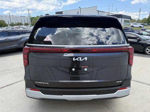 2025 Kia Carnival Hybrid EX