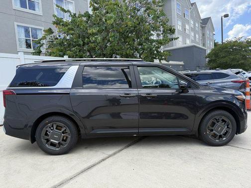 2025 Kia Carnival Hybrid EX