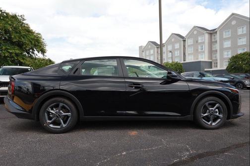Aurora Black Pearl 2026 Kia K4 LXS