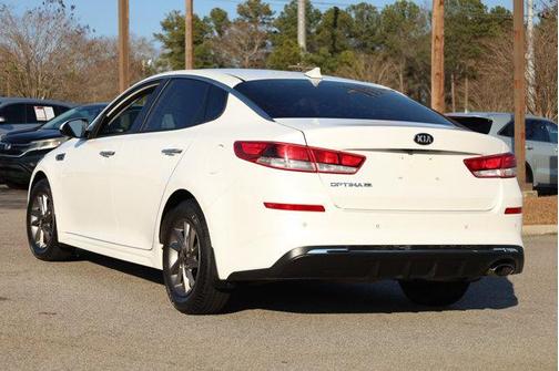 2020 Kia Optima LX