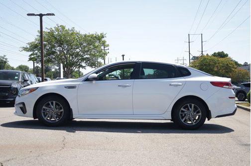 Snow White Pearl 2019 Kia Optima LX