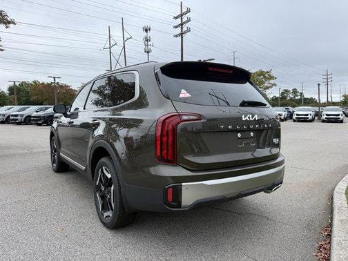 2025 Kia Telluride S