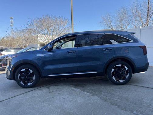2025 Kia Sorento Hybrid EX