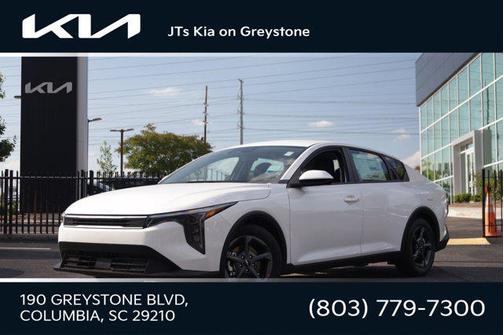 Snow White Pearl 2026 Kia K4 LXS