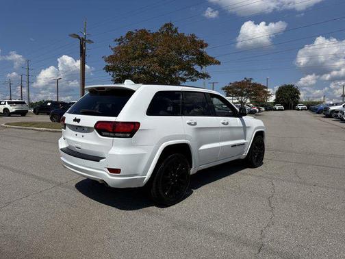 2020 Jeep Grand Cherokee Altitude