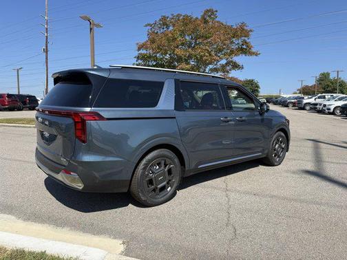 2026 Kia Carnival Hybrid SX