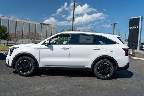 Glacial White Pearl 2026 Kia Sorento S