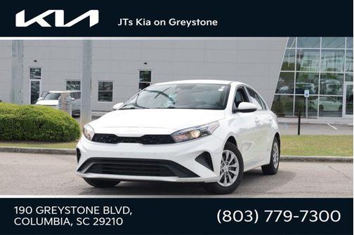 Clear White 2022 Kia Forte FE