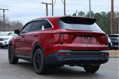 2022 Kia Sorento LX