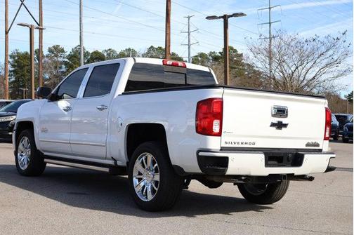 2017 Chevrolet Silverado 1500 High Country
