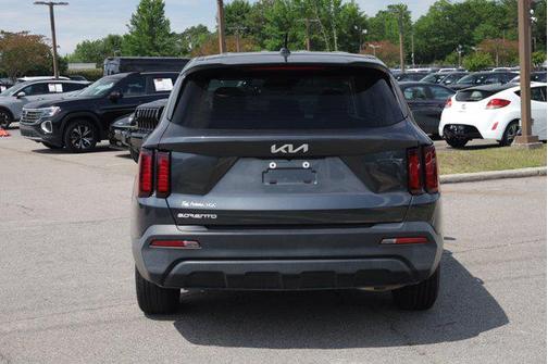 Gravity Grey 2023 Kia Sorento LX