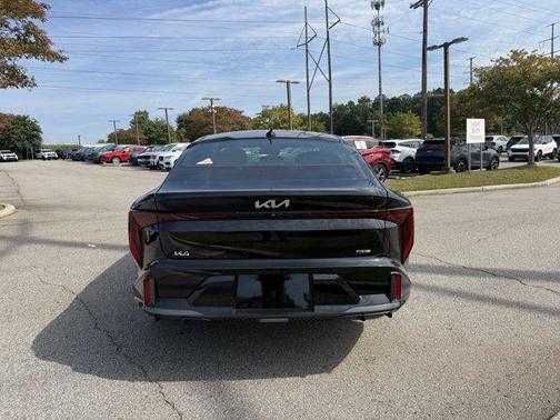 2025 Kia K4 GT-Line