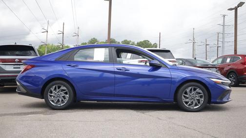 Intense Blue 2024 Hyundai ELANTRA SEL