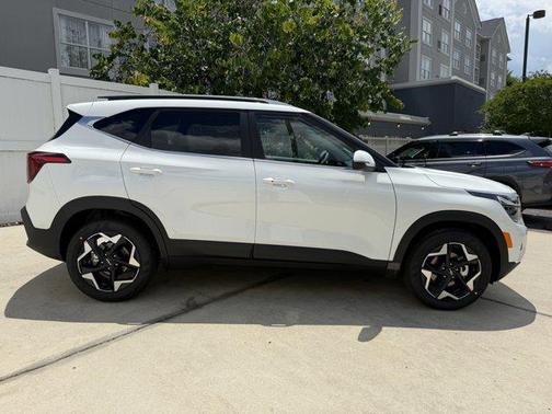 2025 Kia Seltos EX
