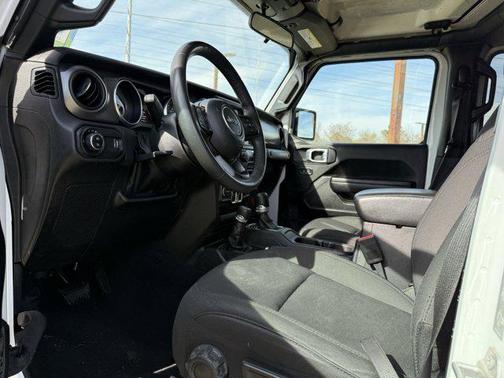 2023 Jeep Gladiator Sport S