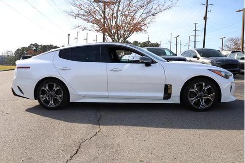2020 Kia Stinger GT-Line
