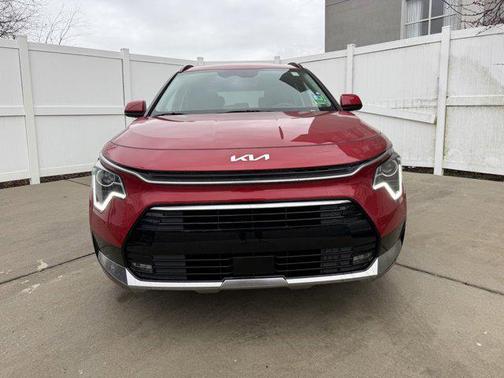2025 Kia Niro Touring