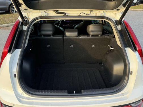 2023 Kia Niro Touring