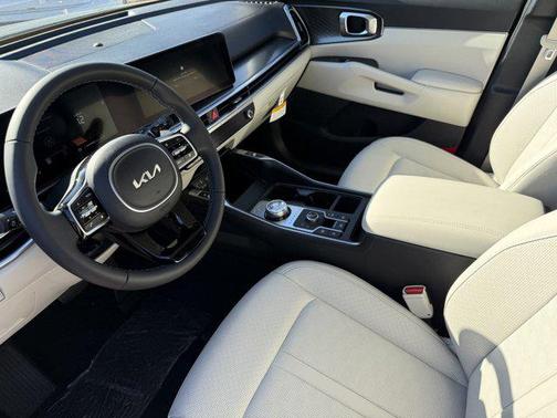 2025 Kia Sorento Hybrid EX