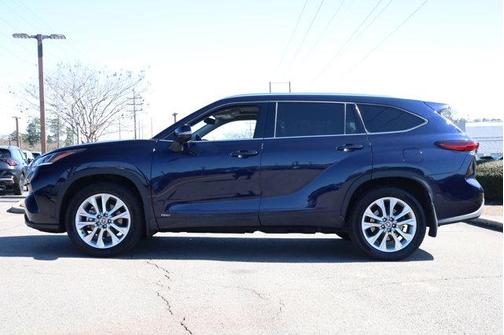 2022 Toyota Highlander Hybrid Limited
