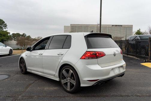 2016 Volkswagen Golf R 4-Door