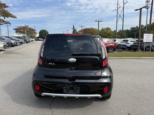 2017 Kia Soul +