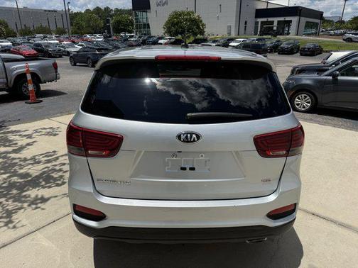 2019 Kia Sorento L