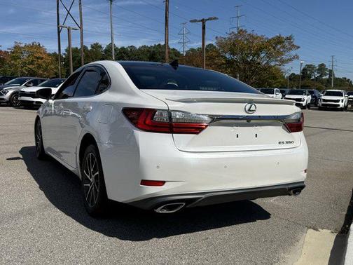 2017 Lexus ES 350 Base