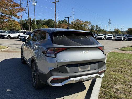 2024 Kia Sportage LX