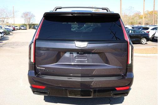 2022 Cadillac Escalade Sport