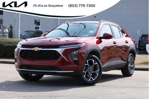 2025 Chevrolet Trax LT