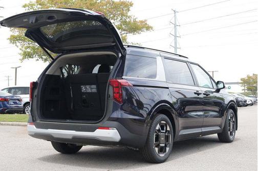 Deep Chroma Blue 2026 Kia Carnival EX