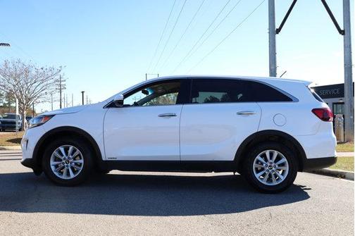 2020 Kia Sorento LX